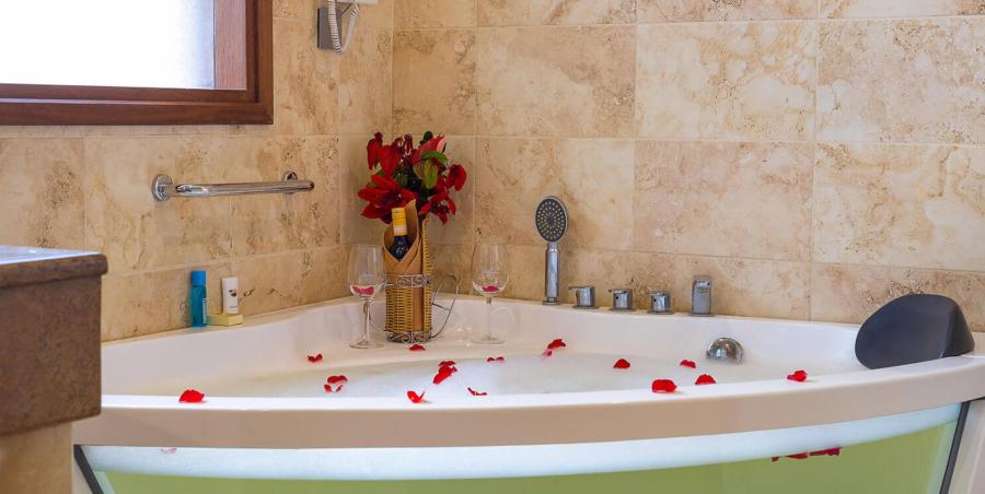 Business Deluxe Rooms